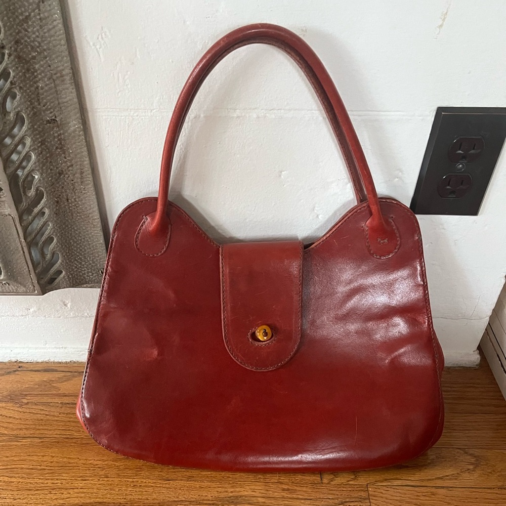 Henry Cuir Barney’s Bag